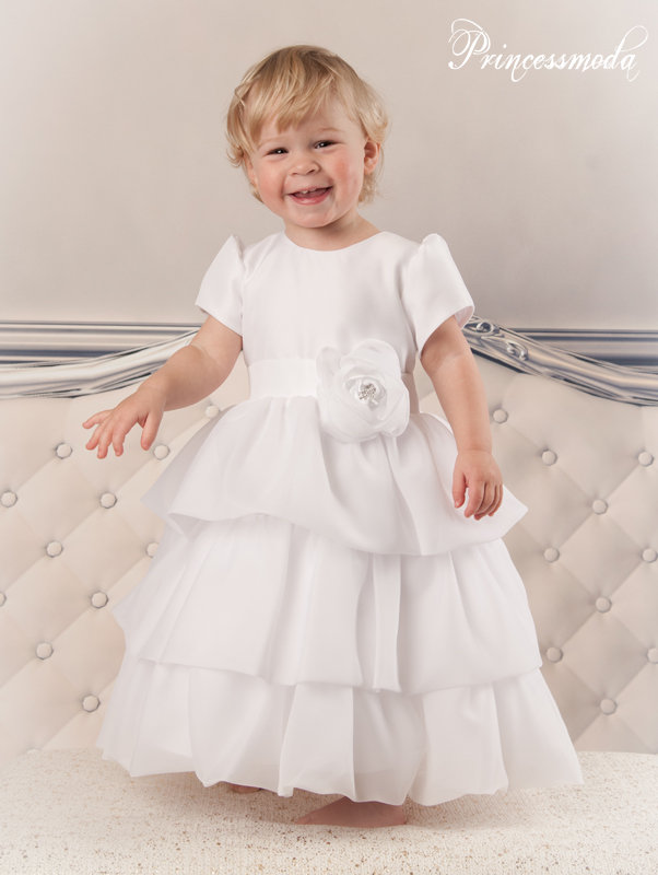 Taufkleid Doreen - Entzückend in Weiß