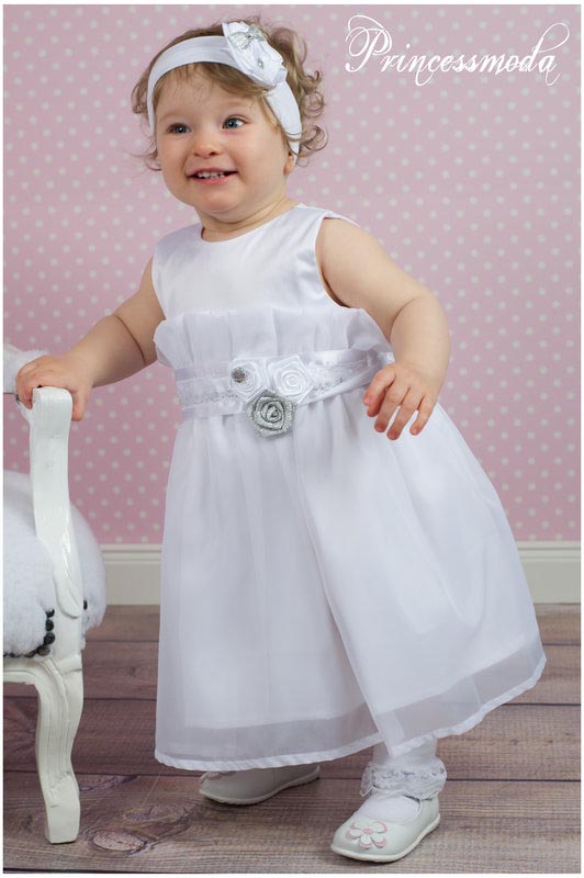 SINA - Ein Taufkleid! Der Neueinsteiger diesen Sommer