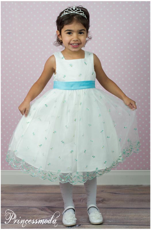 TABEA - Zartes Festkleid in bezaubernden Farben!